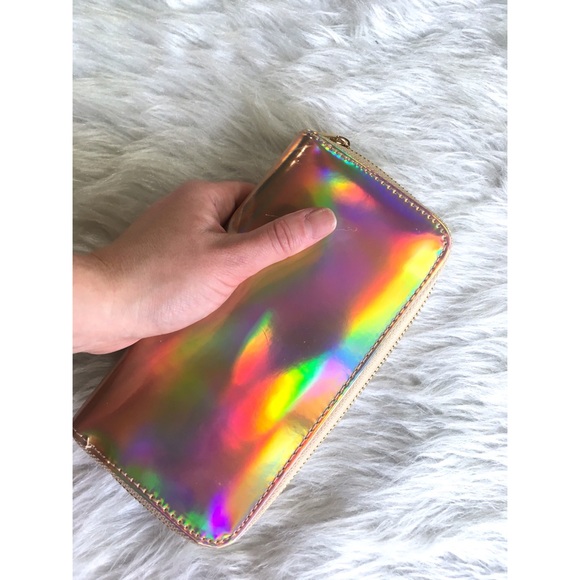LAST ONE 🔥Holographic wallet - Picture 3 of 5